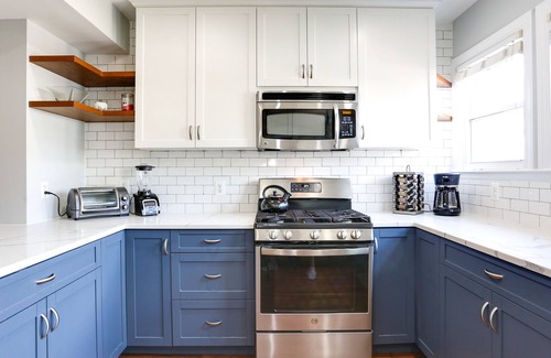 Kingman Park Casa | DC Rowhouse w/ Private Backyard | Close to H St