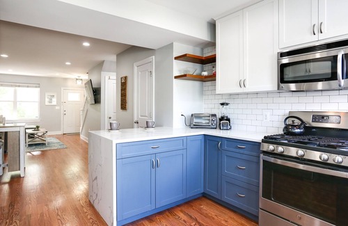 Kingman Park Casa | DC Rowhouse w/ Private Backyard | Close to H St