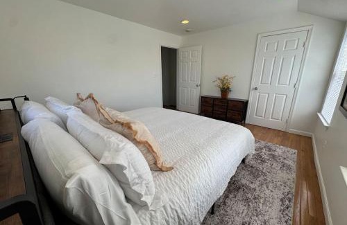 Jefferson Manor Casa | DC Suburb Home with Parking Near Metro DC