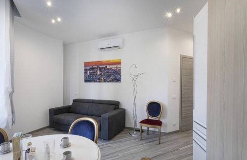 Genoa Historical Centre Apartamento | Dclass Apartments by Wonderful Italy - White