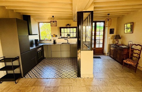 Nevoy Casa | 5-bedroom family home for 10 people