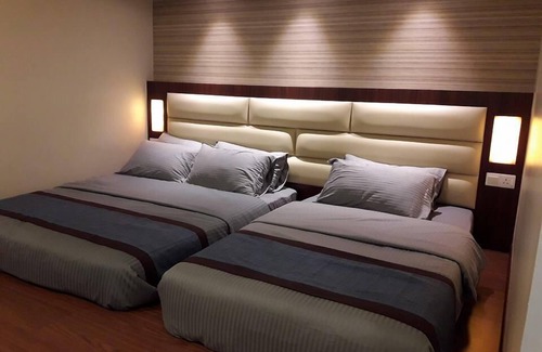 Malacca City Hotel | De Benz Inn