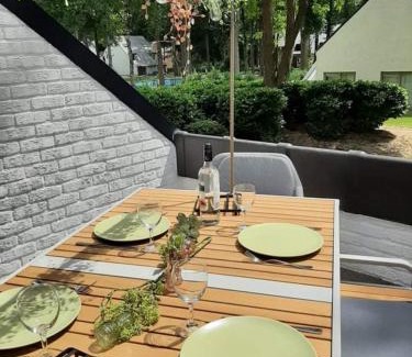 Houthalen Apartamento | De Bosdreef - Hengelhoef - duplex met verwarmd openluchtzwembad