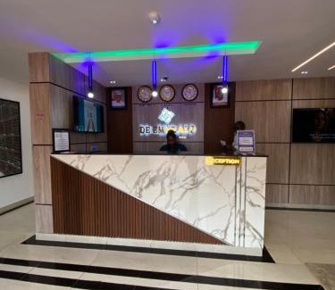 Ikotun Hotel | De Emerald Hotel & Apartments