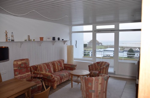 Ostholstein Apartamento | Vacation apartment Strandmöwe with balcony on Fehmarn