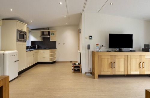 Goedereede Chalet De Esquí | De Goede Ree 21 spacious chalet near the Northsea