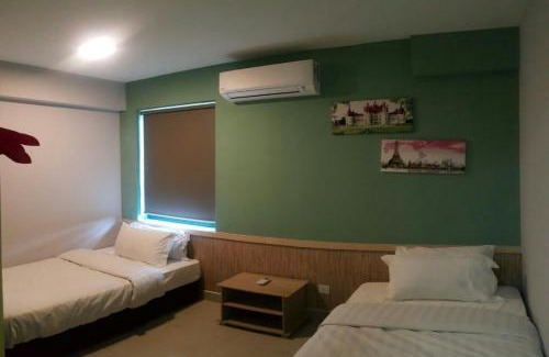 Shah Alam Casa | De Houz @ Setia Alam Trefoil Homestay
