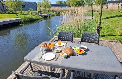 Municipality of Kampen Casa | De IJssel Eilanden Chalet Casa Kampen mit Zaun Nr 548