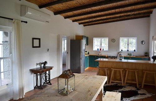 Oudtshoorn Cabina | De Kombuys