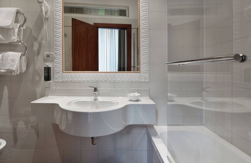 San Lorenzo Hotel | De La Pace, Sure Hotel Collection by Best Western