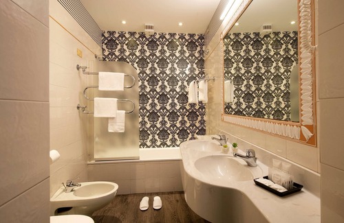San Lorenzo Hotel | De La Pace, Sure Hotel Collection by Best Western
