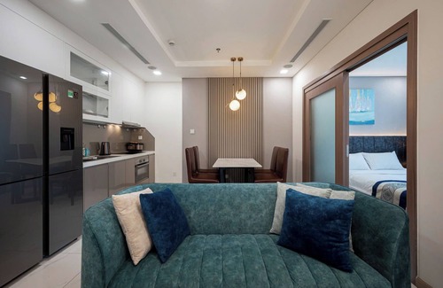 District 4 Apartamento | DE LA SOL Centre Point