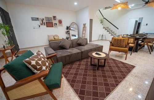Central Seberang Perai Casa | De Luma TheRumah 5 bedroom 3 bathroom