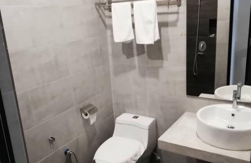 Sri Petaling Hotel | De Luna Hotel