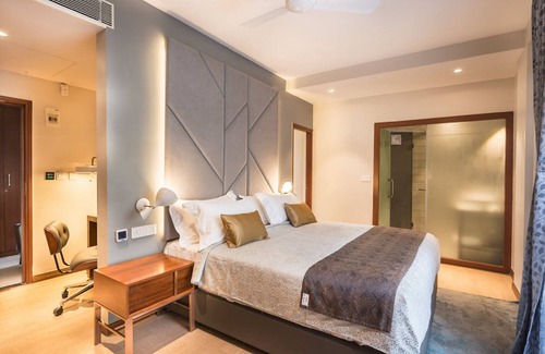 Bengaluru Hotel | De Mandarin