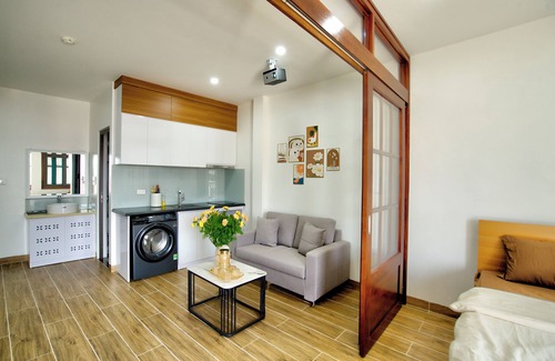 Tay Ho Apartamento | De Mei House