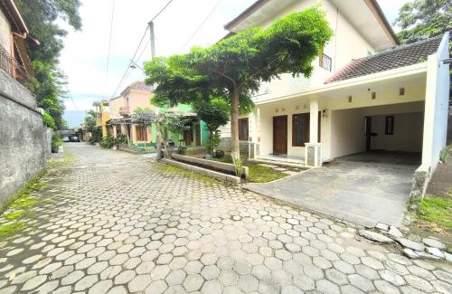 Mlati Casa | De Monjali Homestay Jogja