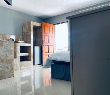 Tonga Cama Y Desayuno | De Mose Family Lodge