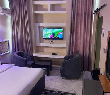 Kwara Hotel | De Ross Hotel & Suite