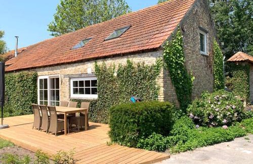 Alveringem Casa | De Scheure, charmant vakantiehuisje midden in de natuur