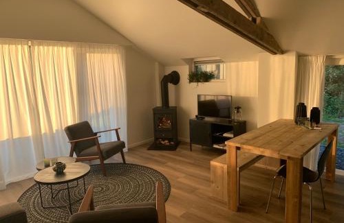 Pingjum Casa | De Skourre met hottub en sauna