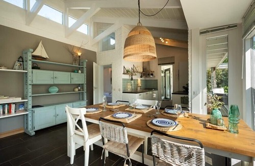Ouddorp Casa | De Toekomst 16 quiet and privately situated near the North Sea