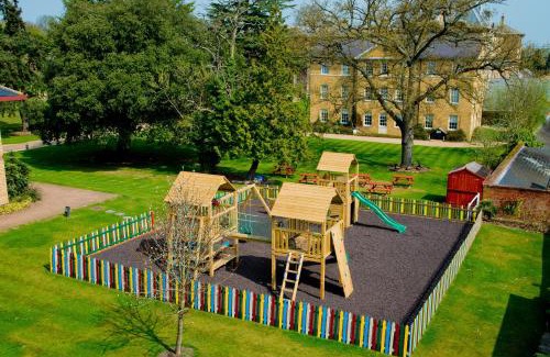 Old Windsor Hotel | De Vere Beaumont Estate