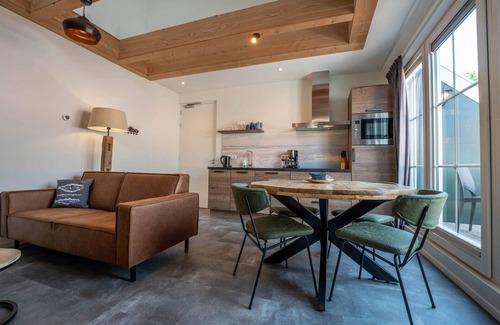 Municipality of Ameland Apartamento | De Witte Brugh- Bureblinke'd