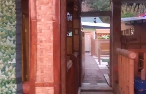 Odiongan Casa | Honorable Sports Bar y Villa