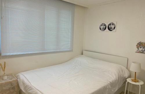 Yeonnam-dong Casa | DearMin GuestHouse In Hongdae