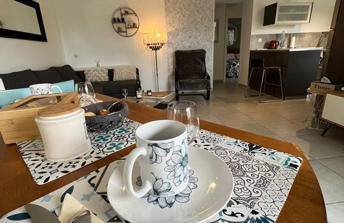 Bonneville-sur-Touques Apartamento | Deauville,new appartment,modern,cosy ,quiet,close to seaside,individual terrasse