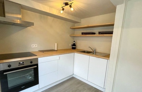Witte Burg Apartamento | Debaeken 3 - studio with terrace in Oostduinkerke