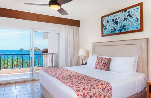El Médano Ejidal Hotel | December in Cabo!