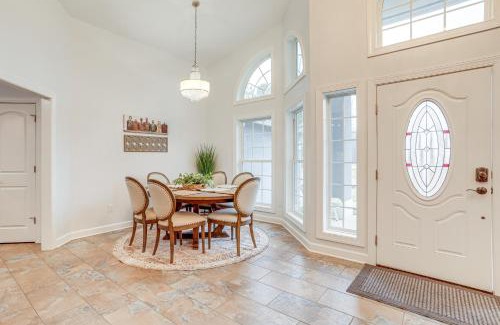 Heber Springs Casa | Deck and Gas Grill Riverfront Home in Heber Springs