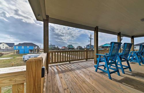 Crystal Beach Casa | Deck and Ocean Views Home in Crystal Beach!