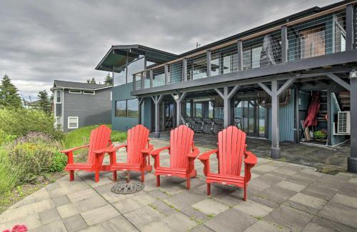 Union Casa | Deck and Sweeping Views Family Union Home