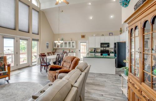 Chapin Casa | Deck and Views Lake Murray Escape in Chapin!