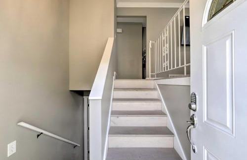 Magna Apartamento | Deck and Yard Pet-Friendly Apartment in Magna!