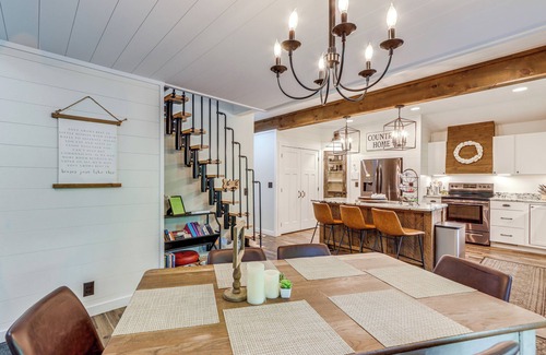 Ellijay Cabaña | Deck & Fire Pit Bliss: Mountaintown Creek Cottage!