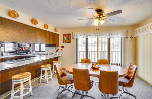McClusky Casa | Deck & Yard: Pet-Friendly McClusky Home!