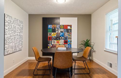 Woodstock Casa | Decked Out 3BR Near Atlanta National Golf Club