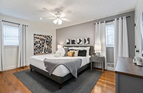 Woodstock Casa | Decked Out 3BR Near Atlanta National Golf Club