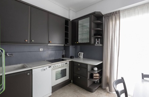 Anafiotika Apartamento | Deco Marble Apt With Acropolis View