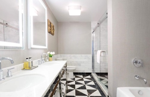 Norma Triangle Hotel | Decompress and Destress at an Elegant Suite with a Swimming Pool, Three Units!