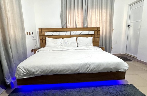 Port Harcourt Hotel | Dee Os' Hotel