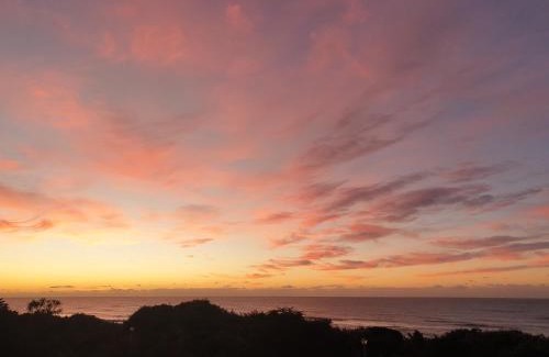 Warner Beach Casa | Deep Blue Guest House