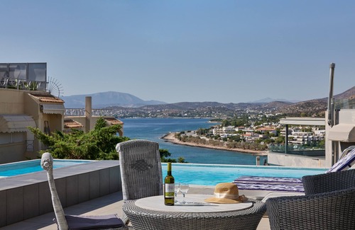 Saronida Casa | Deep Blue Luxury Escape
