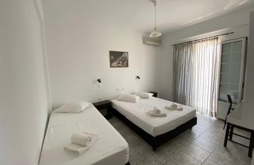 Ios Apartamento | Deep Blue Rooms & Apartments