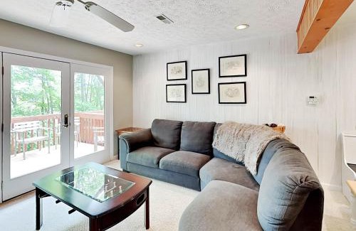 McHenry Casa | Deep Creek Village #33