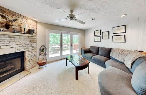 McHenry Casa | Deep Creek Village #33
